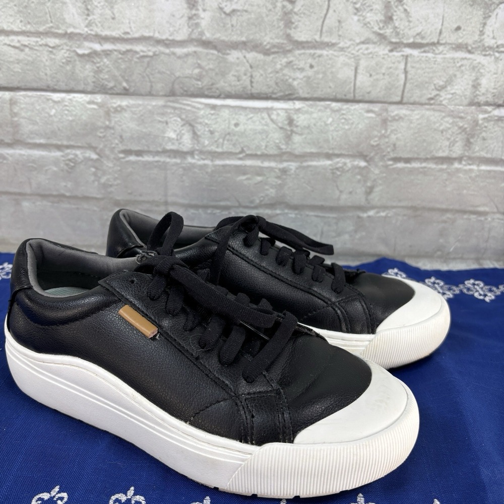 Dr. Scholl's Shoes Black and White Sneakers Women Size 36 EU or 6 1/2 US